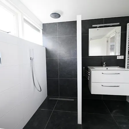 וילה Strandvilla Roots *