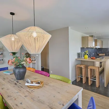 Strandvilla Roots Villa *