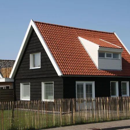 Strandvilla Roots * קלאנטסהוך