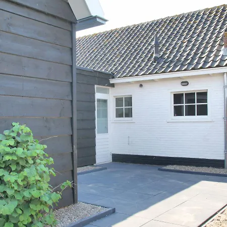 Villa Strandvilla Roots *